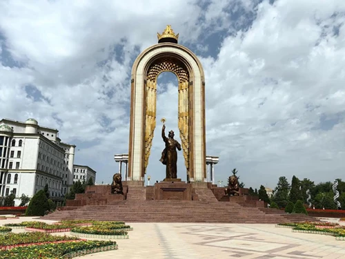 塔吉克斯坦专线